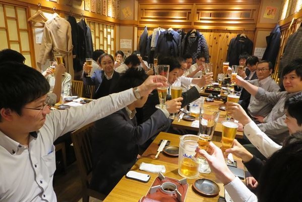 各部署の飲み会に潜入してみました 明光トレーディング 各部署の飲み会に潜入してみました 明光トレーディング